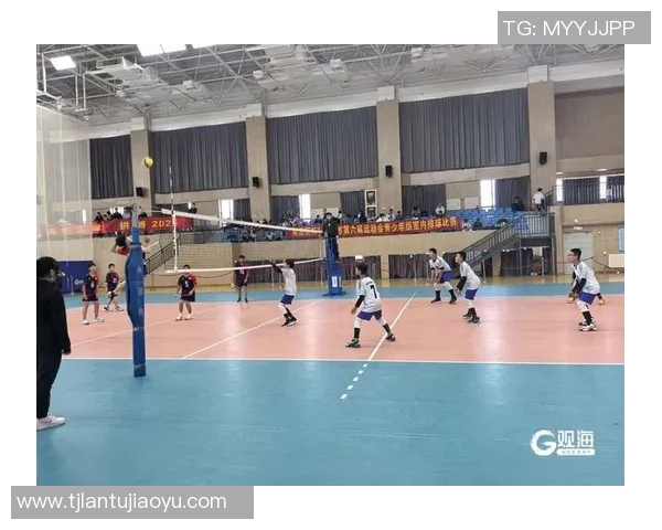 武汉排球队团队协作新模式引发热议助力排球运动发展 武汉排球队团队协作新模式引发热议助力排球运动发展