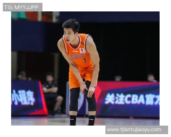 深圳篮球队以64分领跑邀请赛积分榜展现强劲实力